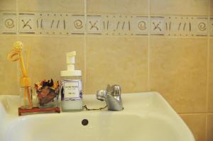 GRAYHAUS 32 Spacious 3 Storey 5BR - Bandar Utama, near 1 Utama - Stay Only NO EVENTS