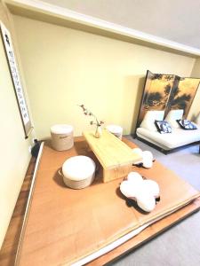 The Woodtopia One, CBD | Parking | Gym | Pool