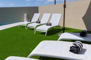 Kaiman 49 by Infinity Summer