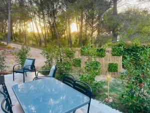 Appartements L-Oustaou du B : photos des chambres