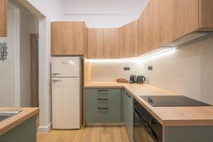 Tiko Nina by Greece Apartments