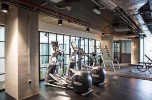 Student Only Platinum Studio Lower Level at Kings Cross