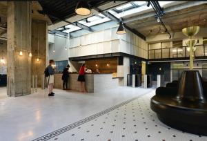 Student Only Platinum Studio Lower Level at Kings Cross