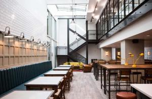 Student Only Platinum Studio Lower Level at Kings Cross