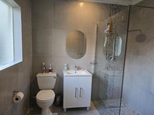 Private Bryanston Cottage, Garden, Uncapped Wi-Fi