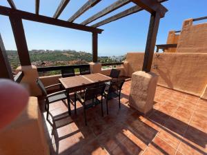 Casares Skyview Apartment