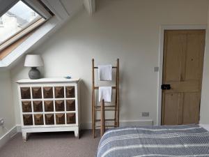 Anchor & Nest - Kinsale