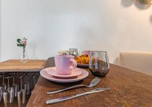 Appartamento Moderno - Terrazza e Parcheggio Coperto