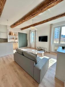 Le Grand Studio cosy du Vieux-Port - Bail mobilité accepté - Plein centre ville