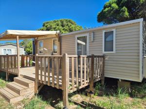 Campings Mobil home La Palmeraie : photos des chambres