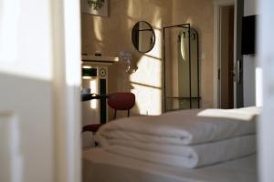 Grand Terrace 5 by Vallettastay