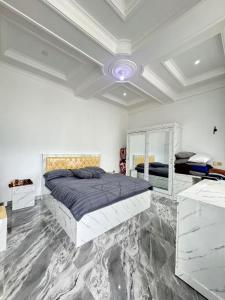 Teras Luhur Villa dengan Jacuzzi