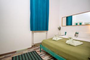 2BDR Danube Side Oasis In a Pedestrial Street by NW