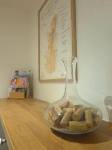Appartements Logement L-Olivier TREVOUX climatise : photos des chambres