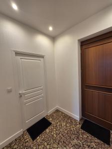 Appartements Logement L-Olivier TREVOUX climatise : photos des chambres