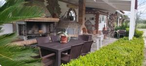 Arisvi House in Carpe Diem Villas & Houses