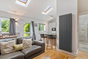 Willow at Gorslwyd - Sound Retreat