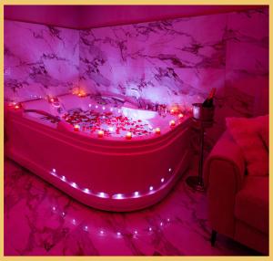 Appartements B Unique Appartement Jacuzzi I Cinema : photos des chambres