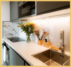 Appartements B Unique Appartement Jacuzzi I Cinema : photos des chambres