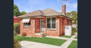 Quiet Room with Air Conditioning - E4