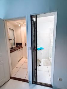 Appartements Les Cles Angevines Studio numero 3 : photos des chambres