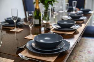 5 Bedroom Period House in the Historic Heart of Cambridge - sleeps 12