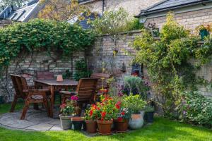 5 Bedroom Period House in the Historic Heart of Cambridge - sleeps 12