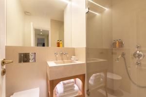 Pick A Flats Apartments in Opéra - Rue La Fayette