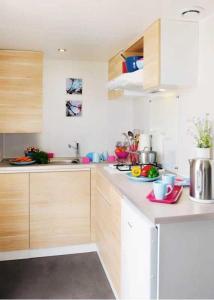 Campings Camping 4 etoiles - Piscine - ccbbiai : photos des chambres