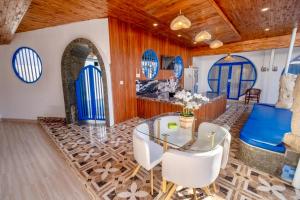 Anny Guest House 2 by ecommerceloka