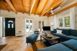 Villa Barba Yannis