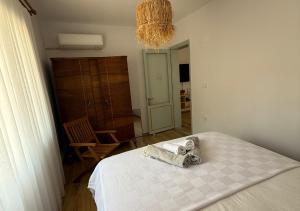 Urla The Orange House