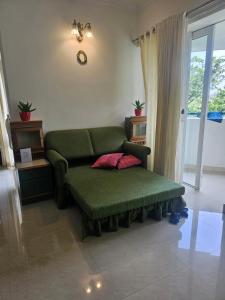 Waterfront 3BHK Apartment, Cochin