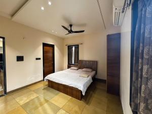 Bluewater Farms 2BR Villa with pool by Homeyhuts