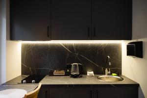 Стильні апартаменти MYFREEDOM у ЖК Smart Concept ваш затишок на Подолі