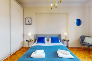 City Elegance Premium Apartment Balcony Ac