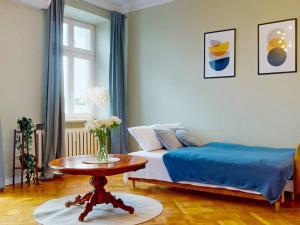 City Elegance Premium Apartment Balcony Ac