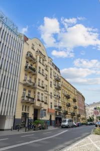 City Elegance Premium Apartment Balcony Ac