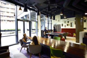 Student Only Silver Studio Mid Level Higbury Residence II