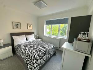 Emmanuel Ensuite Room