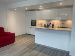 Aurora Lake Apartment