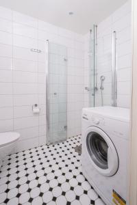 Fall for Helsinki With Elvis Vibes Free WiFi