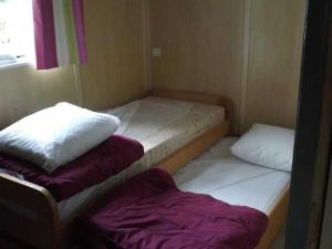 Campings Camping 4 etoiles - Piscine - ccbbiai : photos des chambres