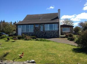 Ceol na Mara, Skye Guesthouse on the Beach