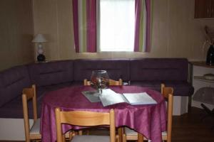 Campings Camping 4 etoiles - Piscine - ccbbiai : photos des chambres