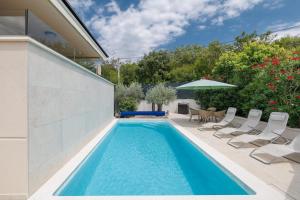 Lulani Soline Pool Apartment