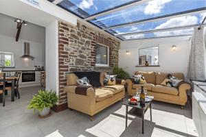 Cysgod Y Ffordd - a gorgeous new barn conversion sleeping 4 guests with disabled facilities