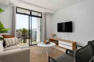 Beautiful Beach Break!