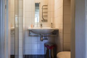 Elegant 8BR Mansion Retreat