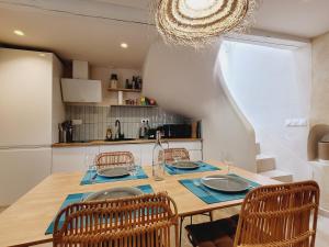 La Maison de la Baume - Cocon à proche des plages